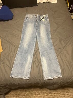 Wide-Leg Light Blue Women's Jeans